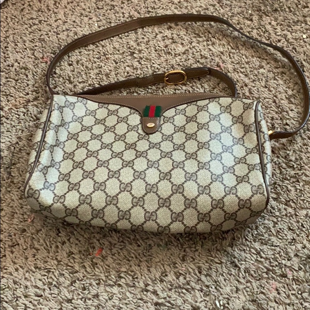 REAL Gucci Cross-body bag